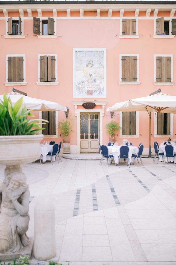 Bacco D'Oro Wine & Relais Hotel Mezzane di Sotto Exterior foto